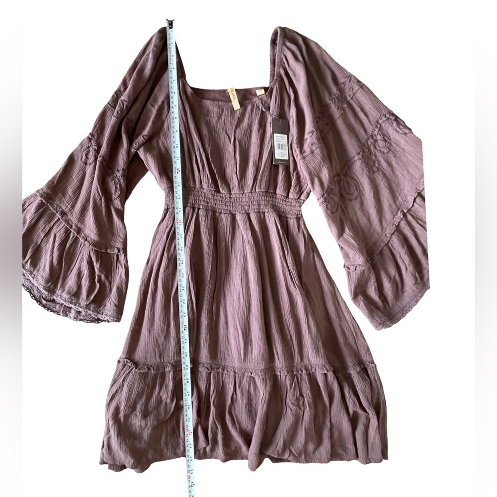 Boot Barn Shyanne Highlands Bell Sleeve Embroidered Brown Mini Dress Size Small - Picture 10 of 11